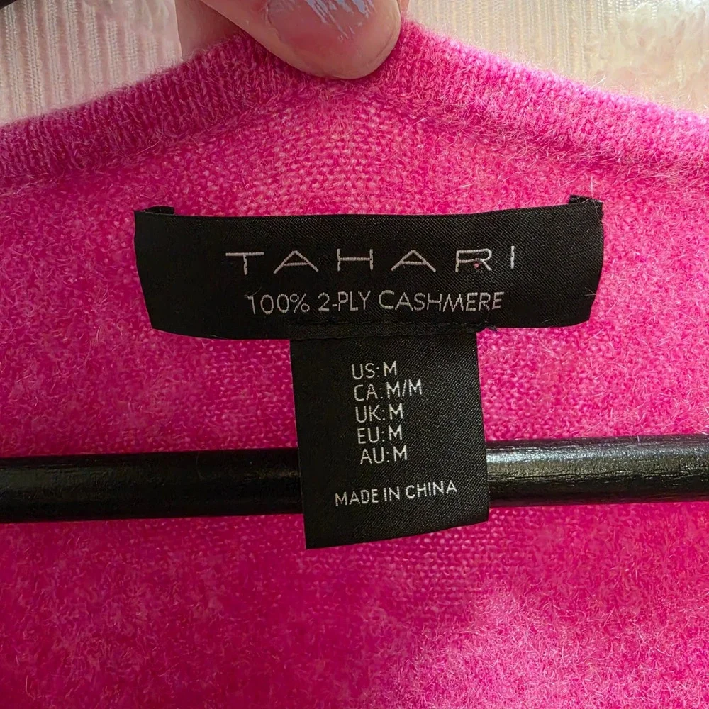 Tahari Hot Pink 100% 2-Ply Cashmere V-Neck Dolman Sleeve Sweater‎ Womens Medium